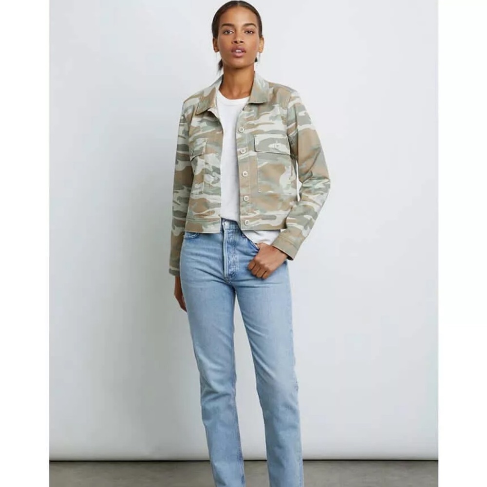 RAILS Steffi Cropped Jacket Size L Light Green And Tan Camo Print EUC
